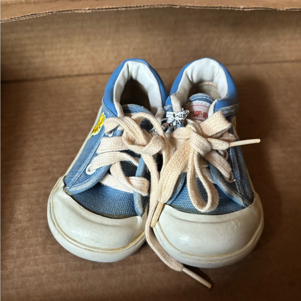 Vintage Thom McAnn Tuf E Nuf Blue and White Kids Sneakers toddler size 5